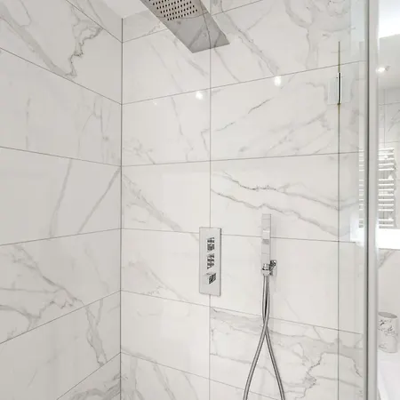 Gasperich With Pool Gym & View Daire *