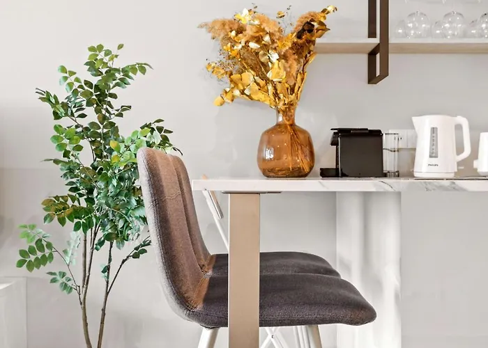 Luxury Stay With Pool And Views In Gasperich *