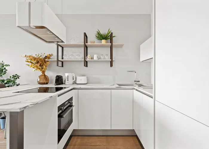 Luxury Stay With Pool And Views In Gasperich 룩셈부르크