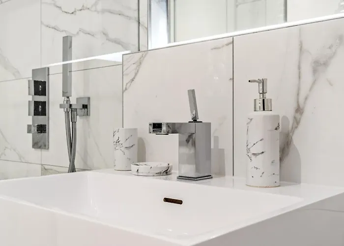 Luxury Stay With Pool And Views In Gasperich * 룩셈부르크