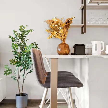 Gasperich With Pool Gym & View *