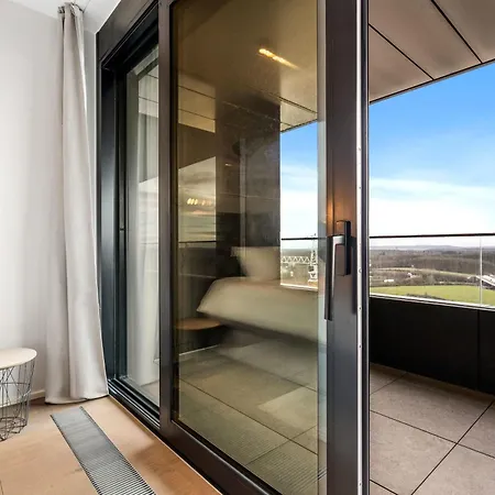 Апартаменты Luxury With Pool And Views In Gasperich *